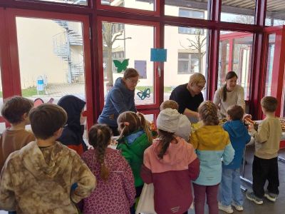 Osterfrühstück_Schueler_800x600.jpg