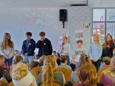 Schueler_Vorstellung400x300.jpg